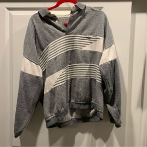 Vintage grey and white sweater size xl cc sport